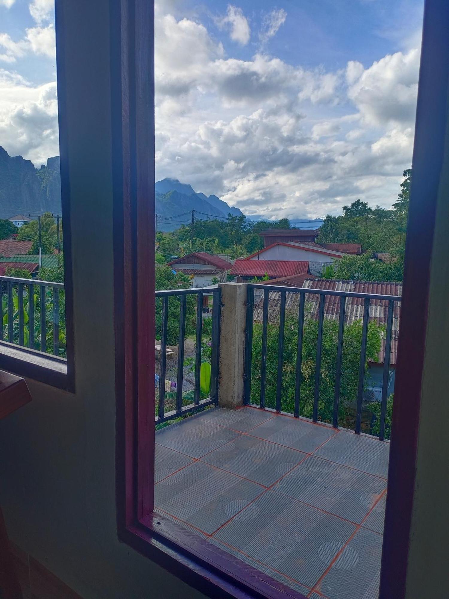 Dok Champa Resort วังเวียง ภายนอก รูปภาพ
