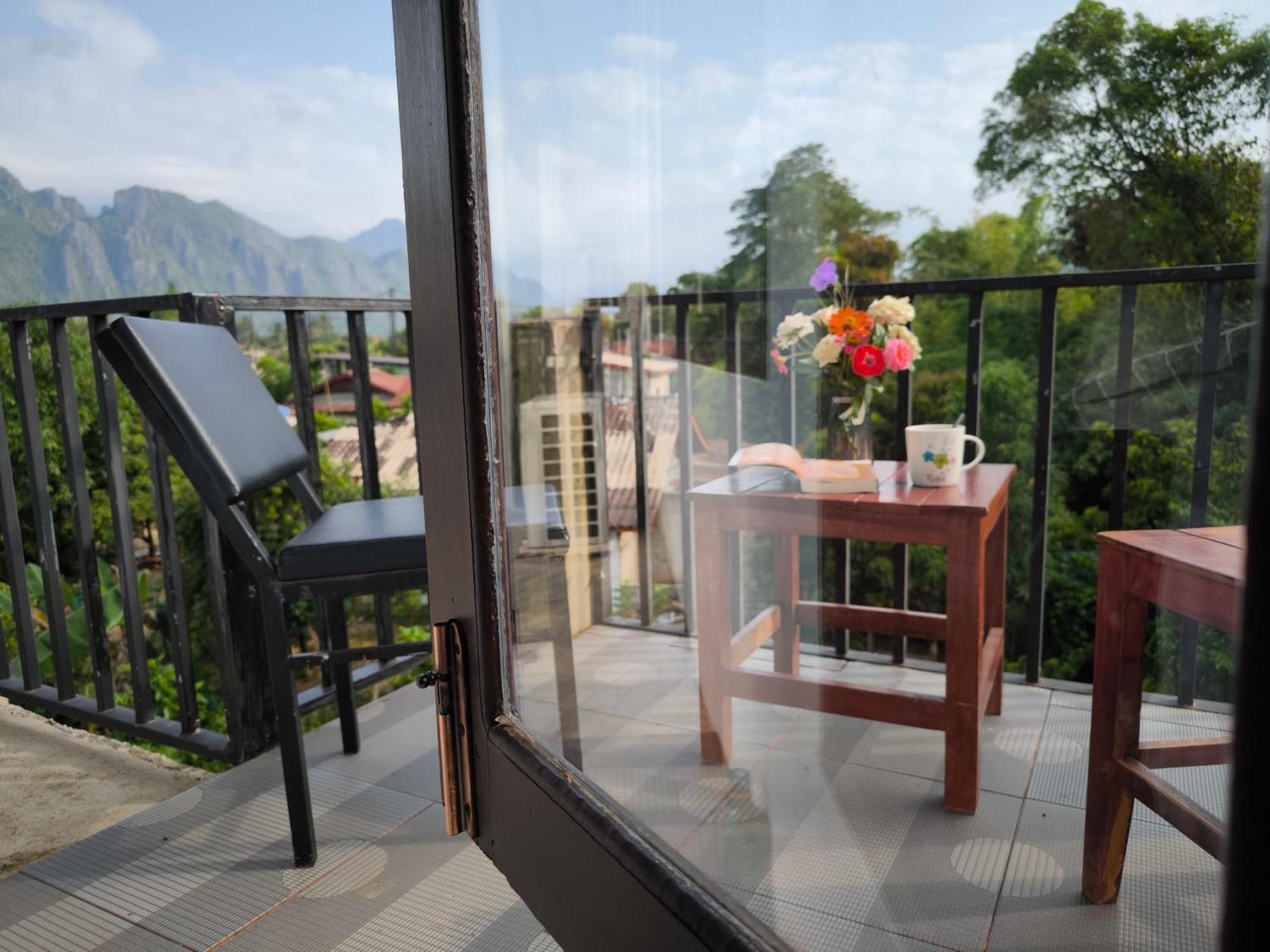 Dok Champa Resort วังเวียง ภายนอก รูปภาพ